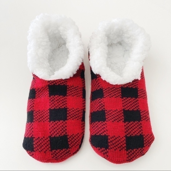 𝅺LUMBERJACK Red Plaid Sherpa Lined Novelty Unisex Slipper Socks Size 6/7 - Picture 3 of 9